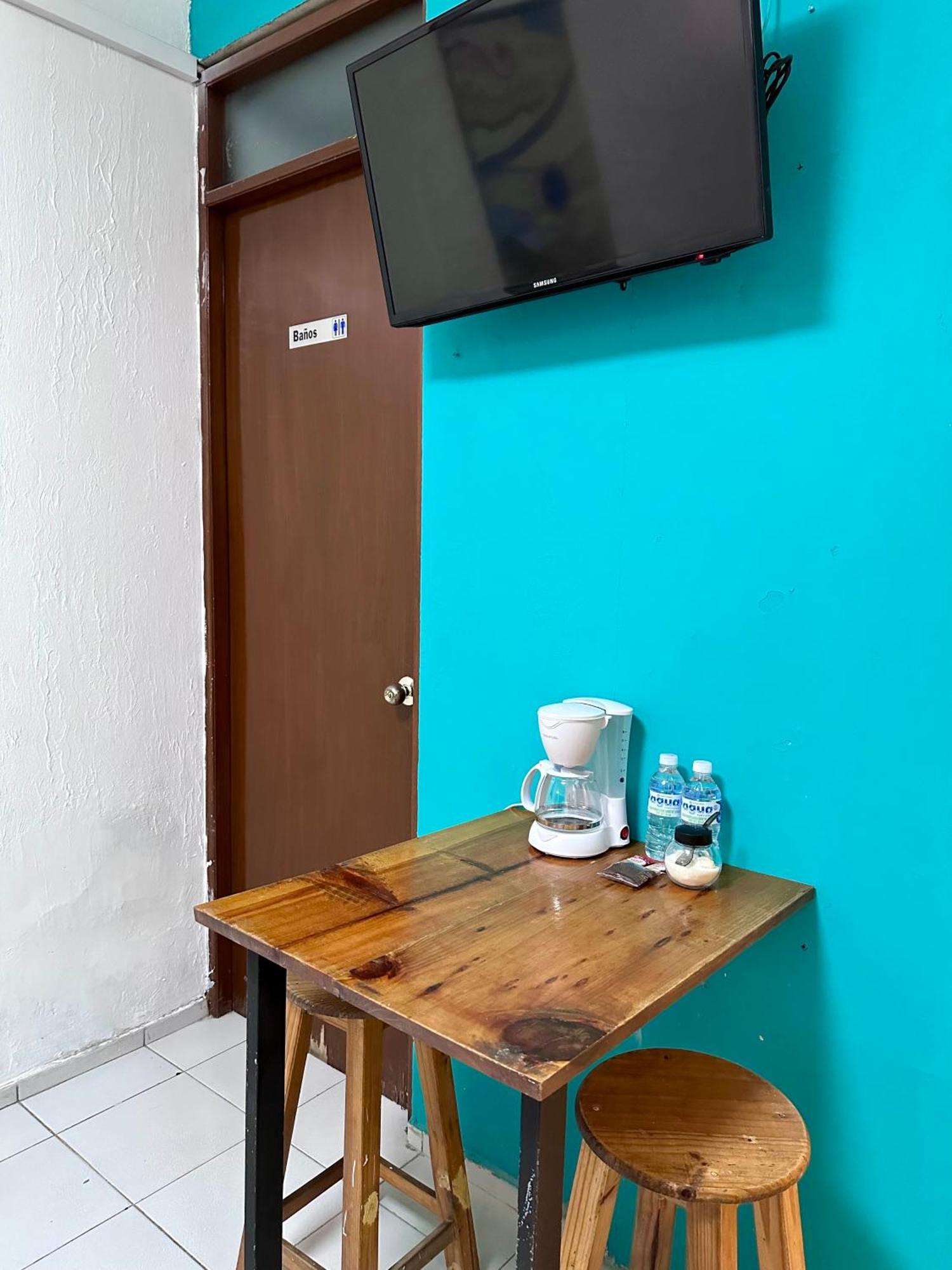 Suites Brisa Marina - Atras De Playa Regatas Y El Malecon, 6 Calles Del Acuario Веракруз Екстериор снимка