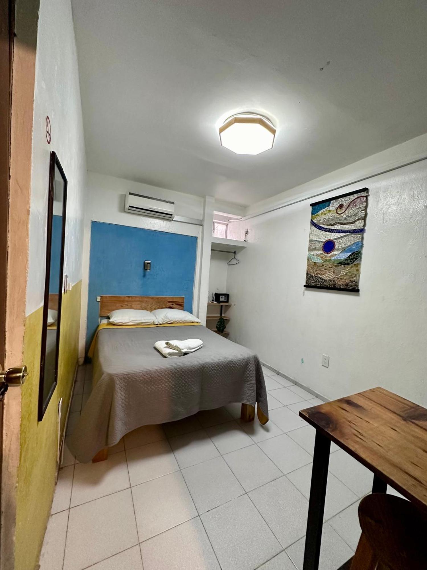 Suites Brisa Marina - Atras De Playa Regatas Y El Malecon, 6 Calles Del Acuario Веракруз Екстериор снимка