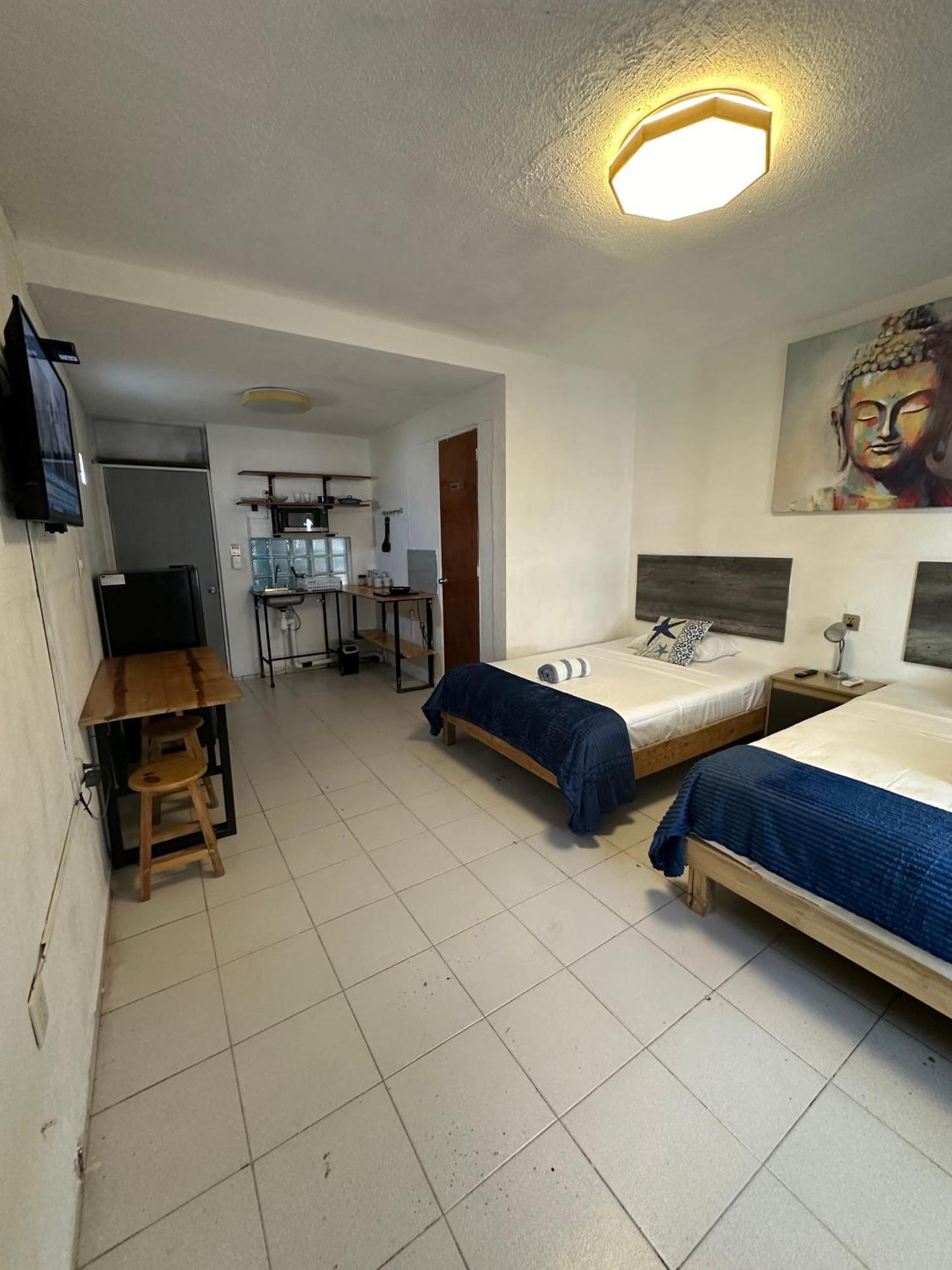 Suites Brisa Marina - Atras De Playa Regatas Y El Malecon, 6 Calles Del Acuario Веракруз Екстериор снимка